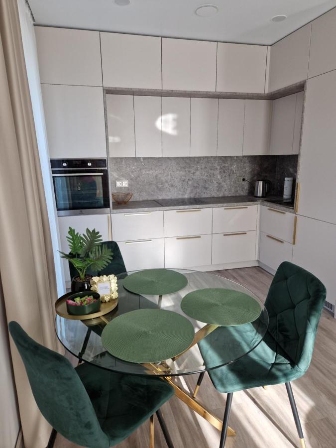 Life Story Apartment Каунас Екстериор снимка